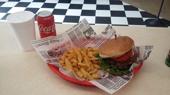 Bob's Burgers at the 50'S Style Diner