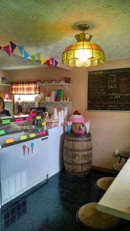 Frank's Old Fashioned Ice Cream Parlour