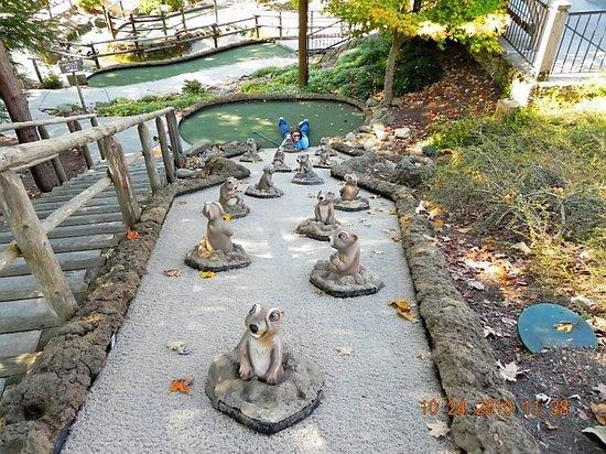 Ripley's Davy Crockett Mini-Golf
