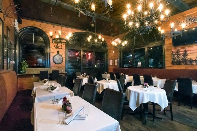 The Bistro at the Everett Hotel